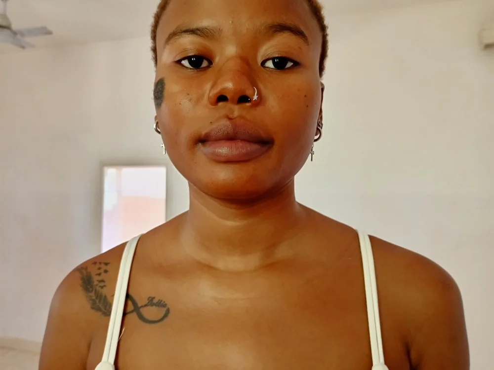 Sexxygolden's Offline XXX Chat
