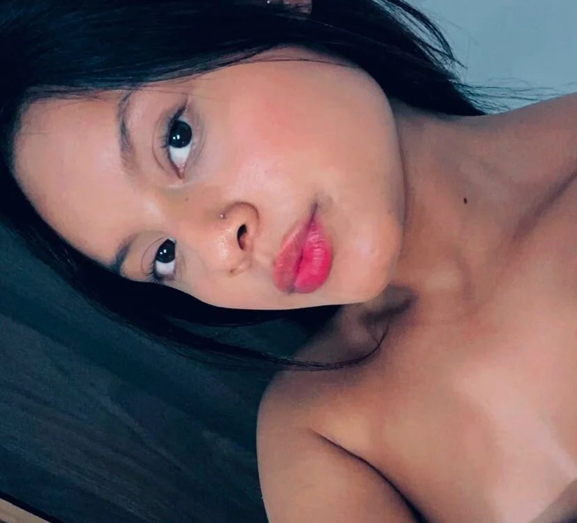 Bilik Sembang Luar Talian Mia_Doll01