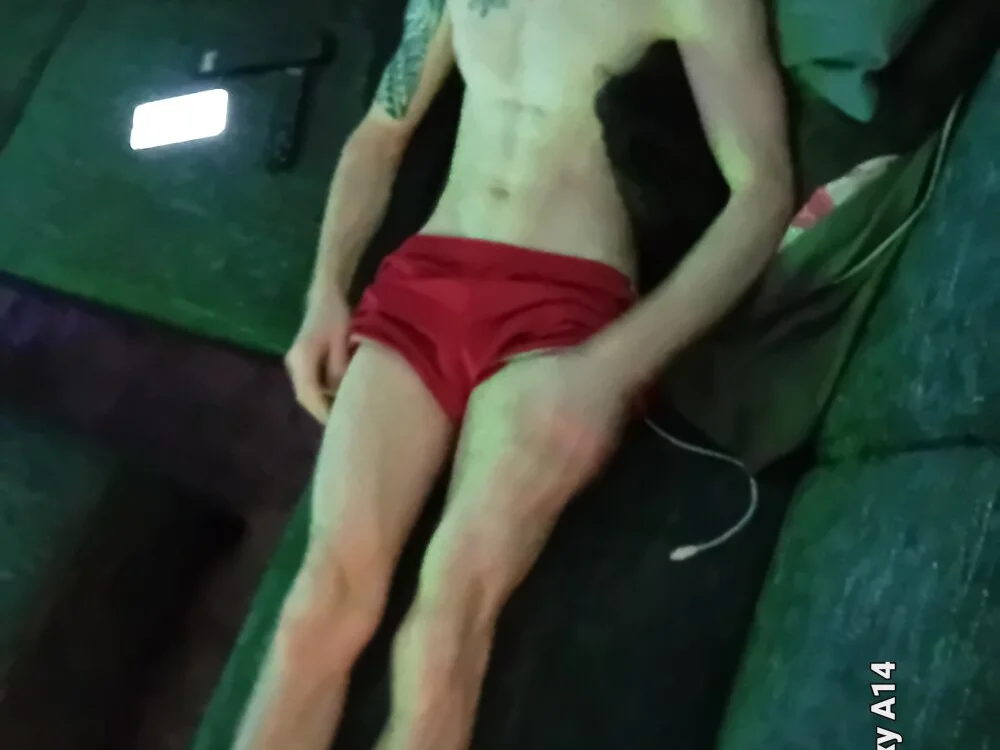 Offline XXX chat modela rudy25cm