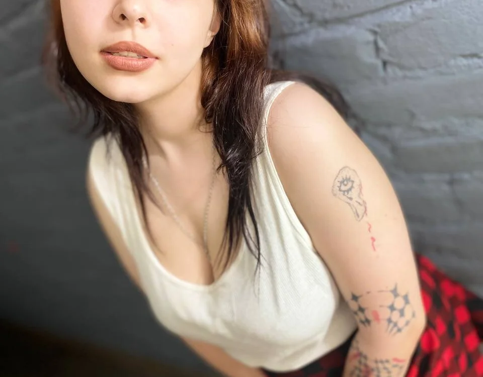 Roxy_Stells' Offline Chat Room