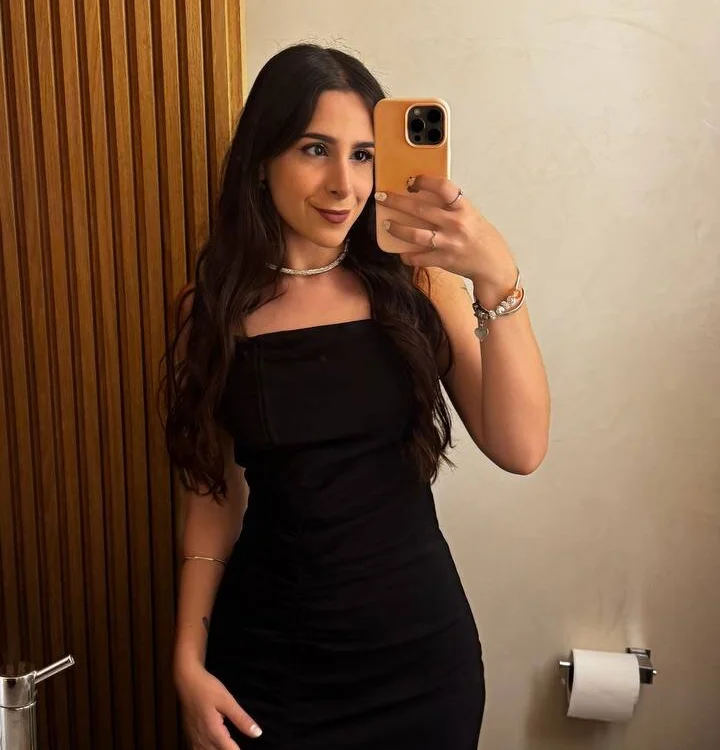 SeritaVisnic Offline XXX Chat