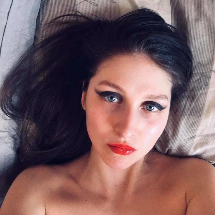 Offline chatovací místnost WhiteJill