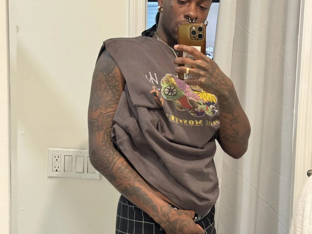 Offline XXX chat modela Trillmonster