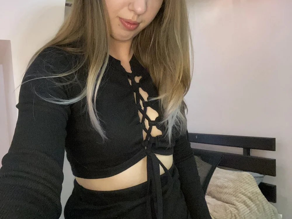 Lline's Offline Chat Room