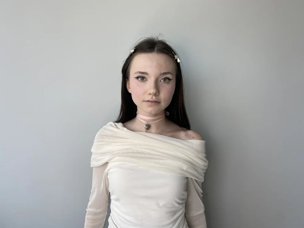 EsmeHaymore's Offline Chat Room