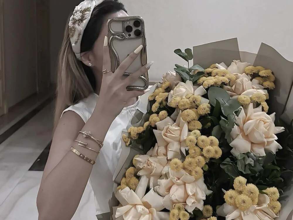 Lyly_2k Chat XXX Ngoại tuyến