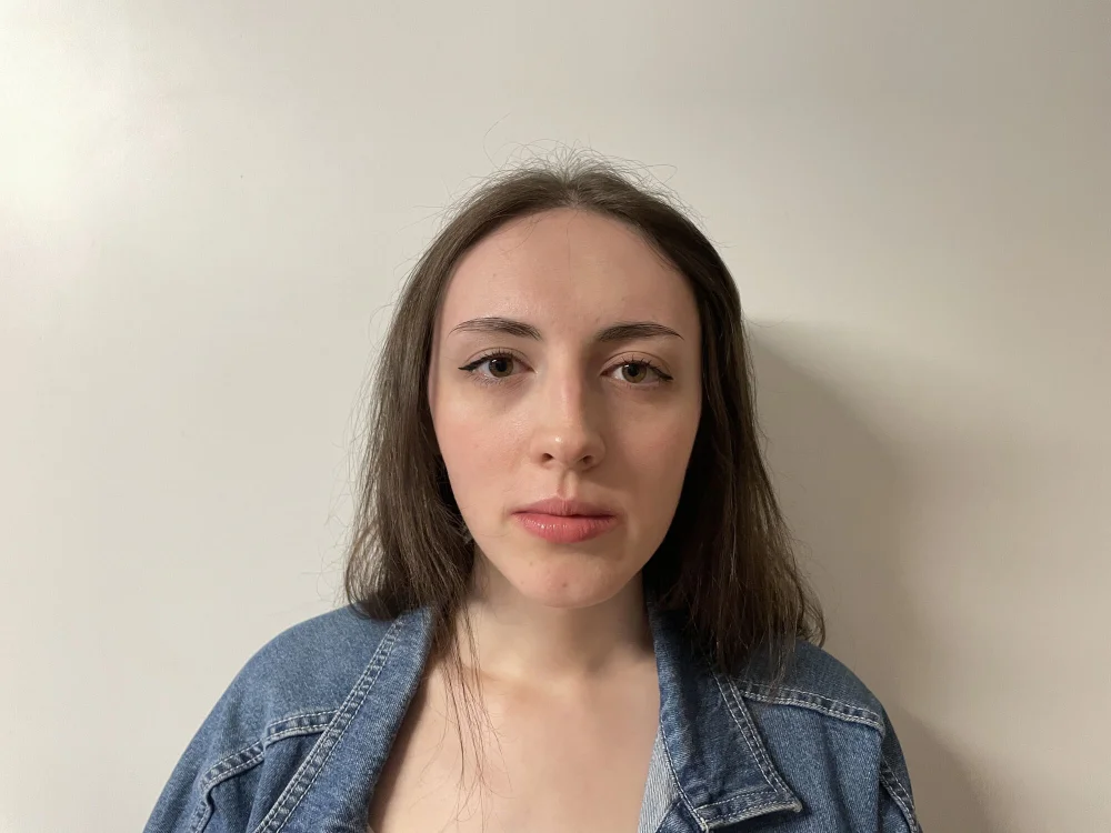 SimoneDore's Offline Chat Room
