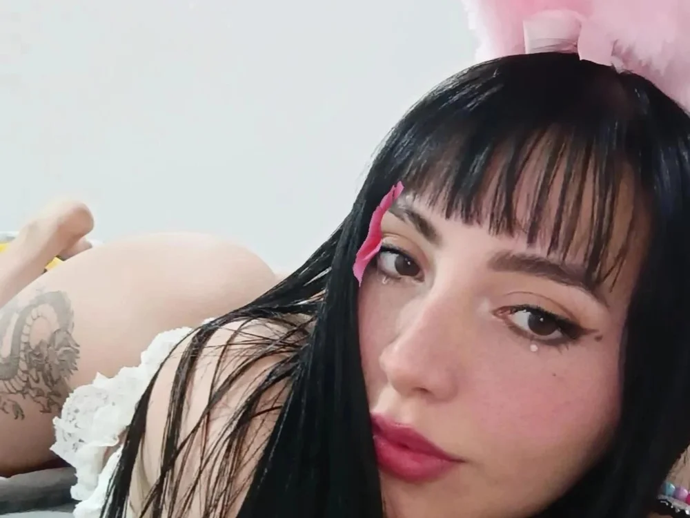 BrisaBless' Offline XXX Chat