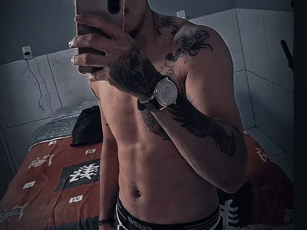 GRINGO6-9's Offline XXX Chat