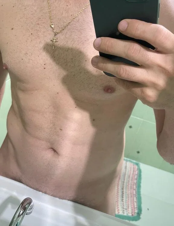 ator129 Chat XXX offline