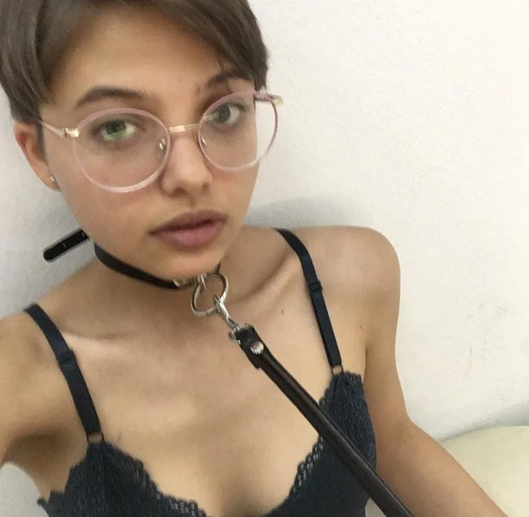 Offline chatovací místnost BlossomGoddess