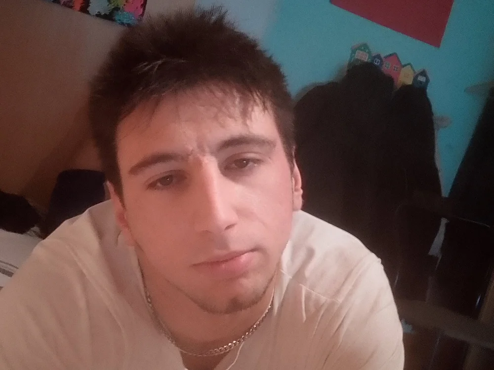 DannoSelvaggio offline chatrum