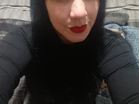 ThaliaRose12's Offline Chat Room