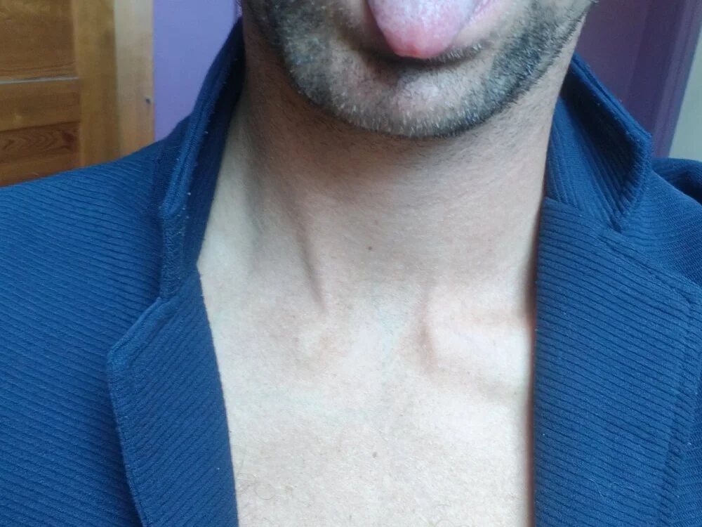 Tigerek_i_m Offline XXX-chat