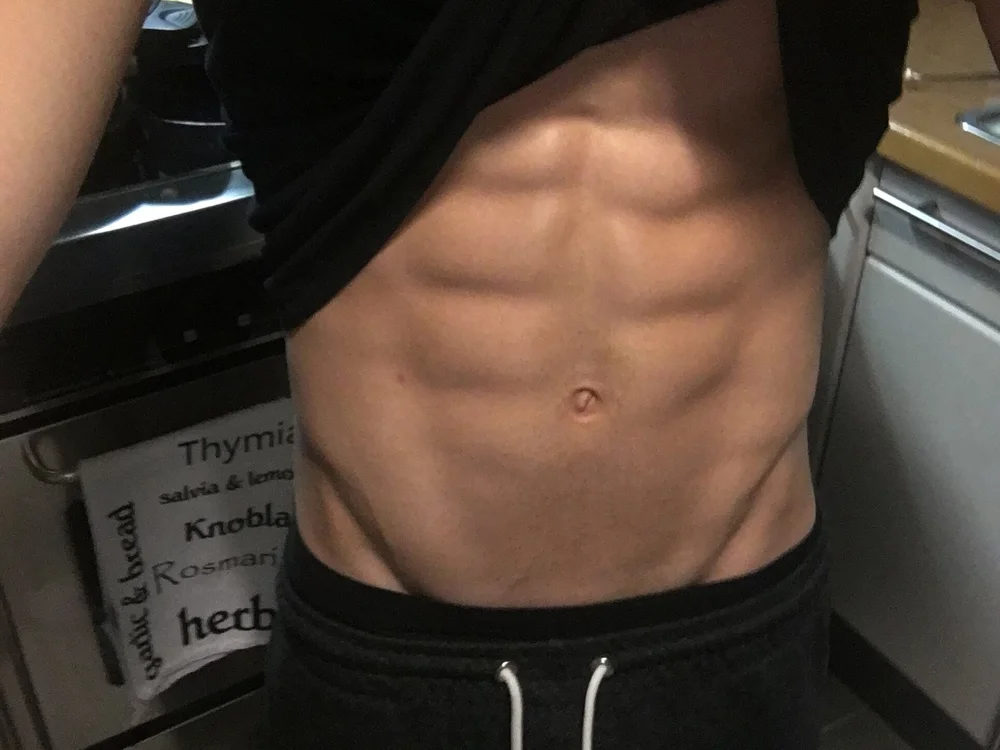 6pack4you's Offline Chat Room