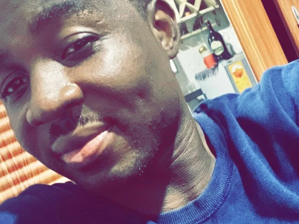 Chatroom XXX hors ligne de Clendy