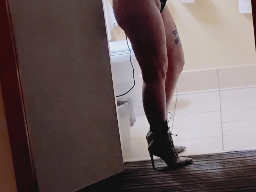 danasweetie125 Offline chatroom