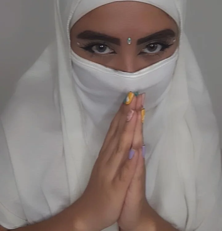 Offline chatovací místnost Habibi_18