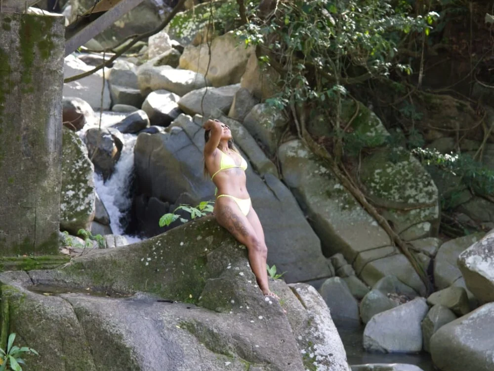 sharithasm Offline XXX-chat