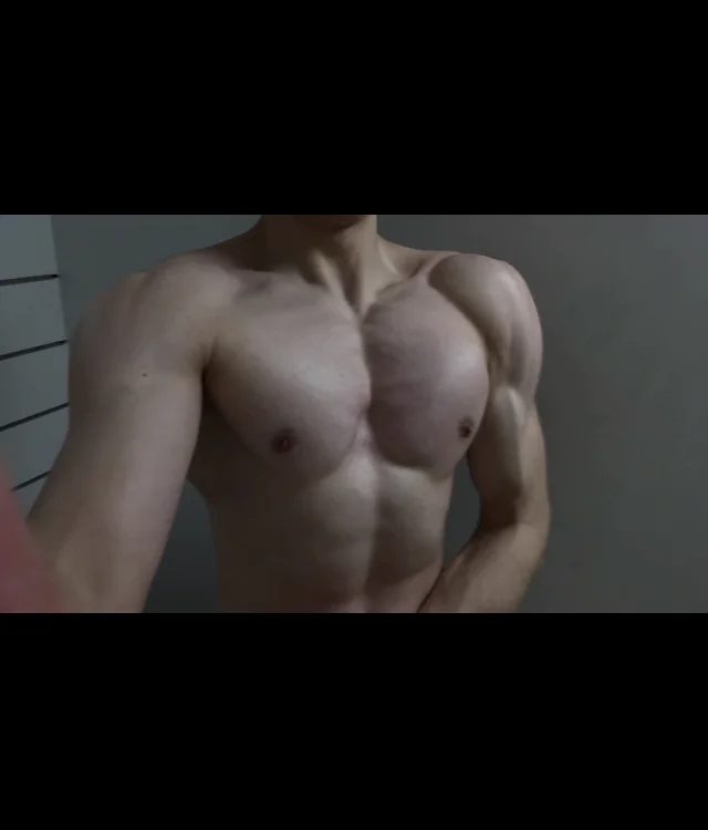 دردشة maxence_096 الجنسية دون اتصال