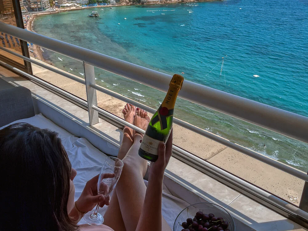 Alicia_Hot1 – Offline XXX chat