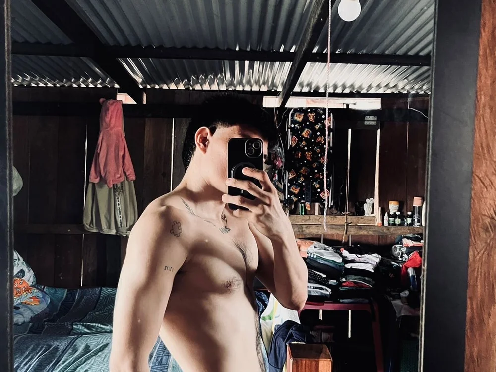 David_777_h offline XXX-chat