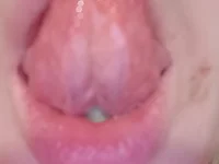 hotsmalltits69's Offline Chat Room