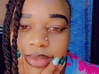 XXX chat uživo modela queen_arianna