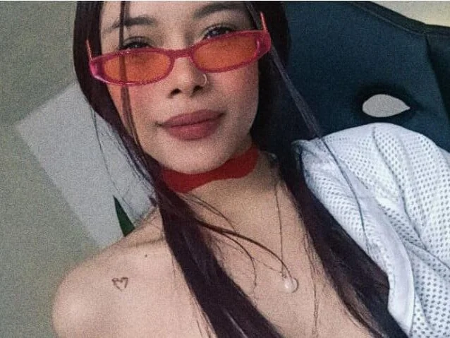 sara_sharma_ Chat XXX offline