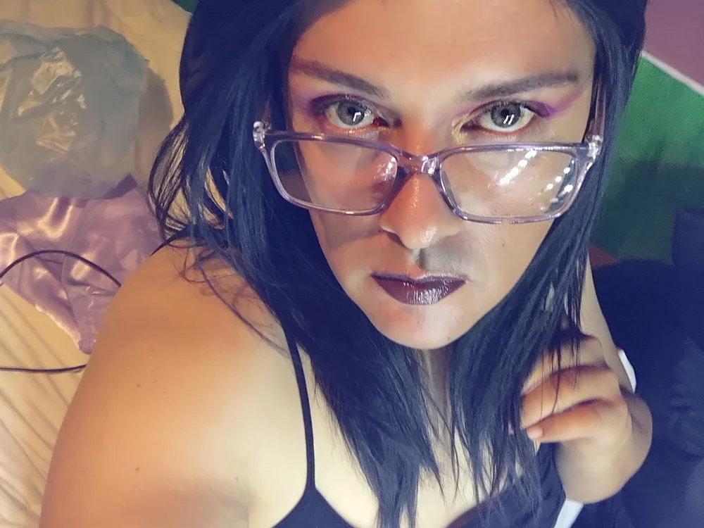 JOSSYANNE's Offline XXX Chat