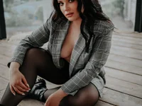 Yesss_Lilith Obrolan Langsung XXX