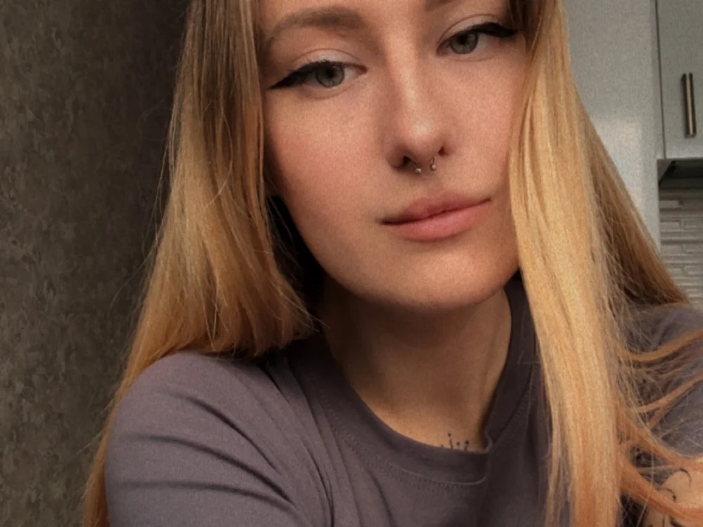 DorisBurke's Offline XXX Chat
