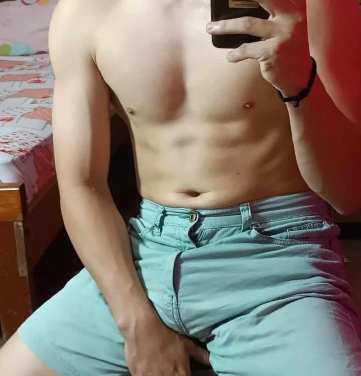 blanquitohot20 Offline XXX-Chat