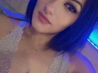 XXX chat uživo modela DezyDeea