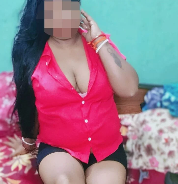priya_bindass offline XXX-chat