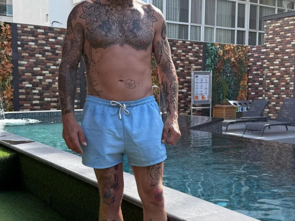 ranbrizzle's Offline Chat Room