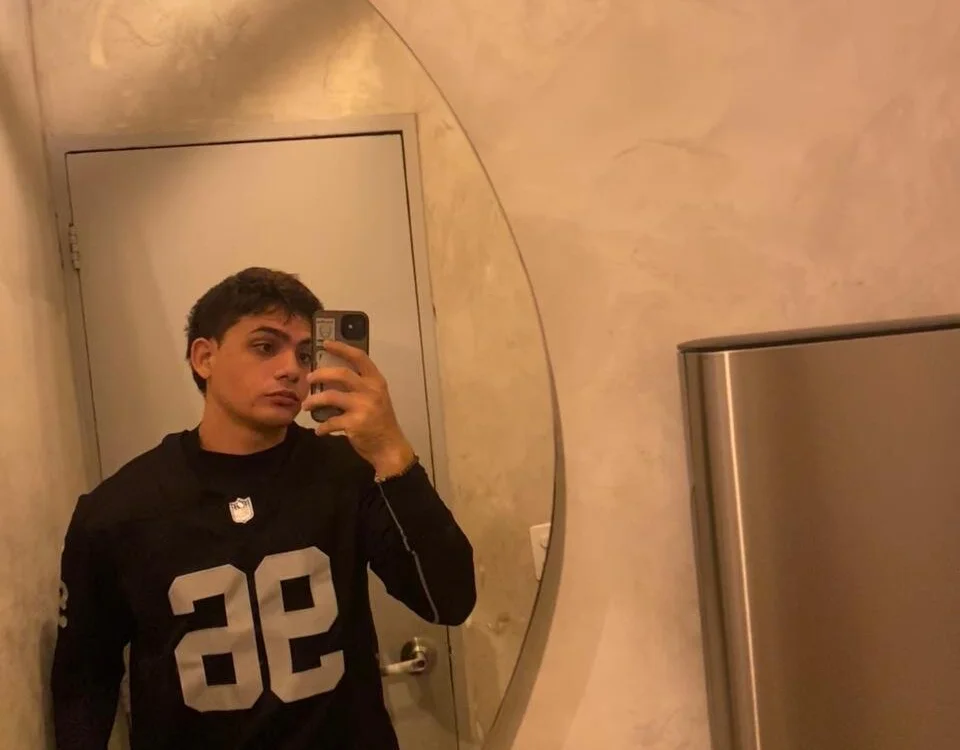 MrAdonis_'s Live XXX Chat