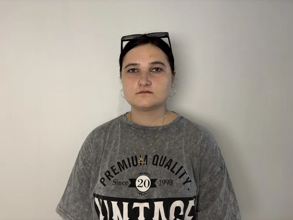 FidelaKmetz offline chatrum