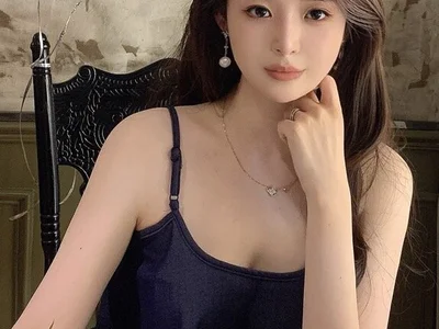 caomei2580 on StripChat