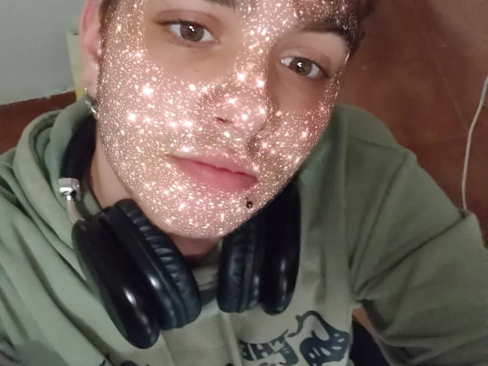 pedrfkm offline XXX-chat