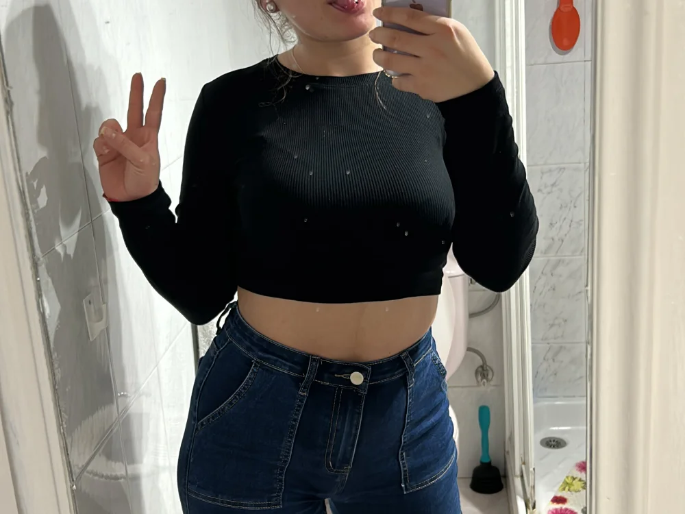lina_2098 offline chatrum