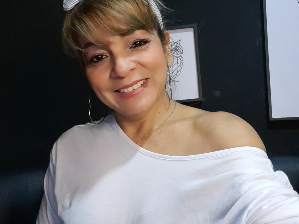 maturetigress4c's Offline XXX Chat