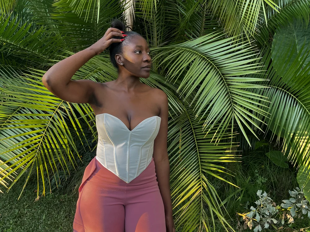 Peachblack30 Obrolan XXX Offline