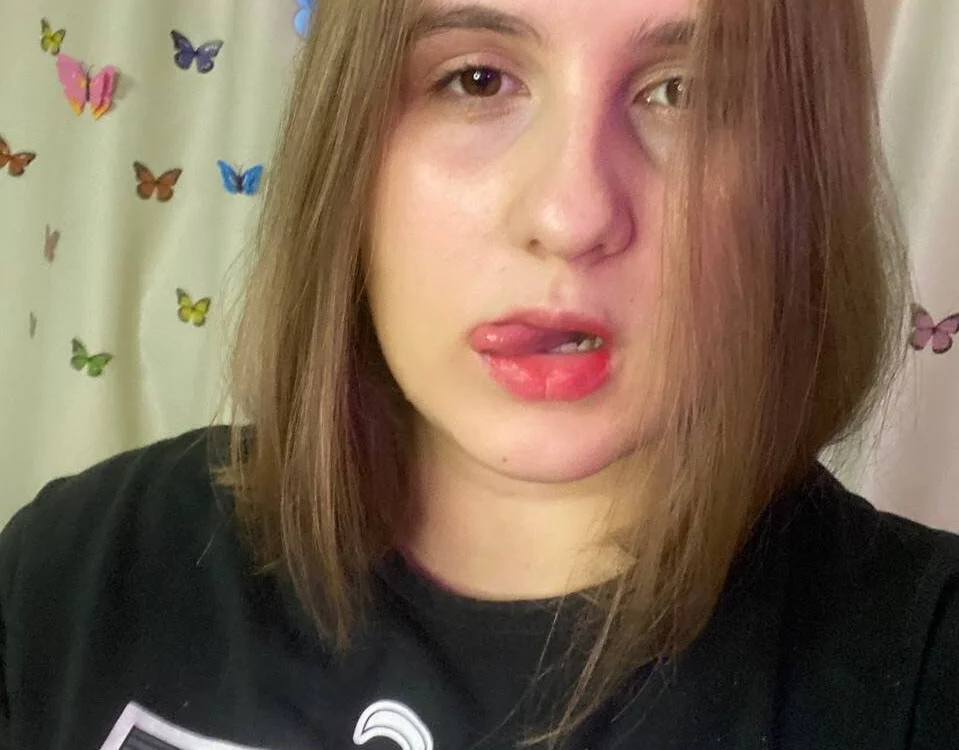 LightNea Chat XXX offline