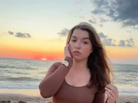 AshliKuhn's webcam live show