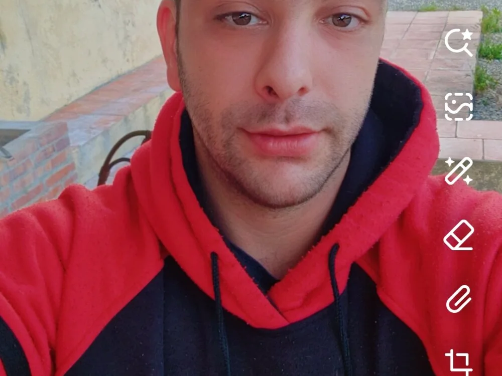 funnypartis' Offline XXX Chat