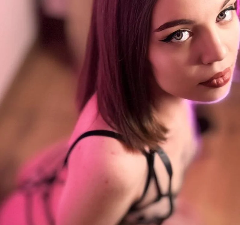 Crystal_Rage's Offline XXX Chat