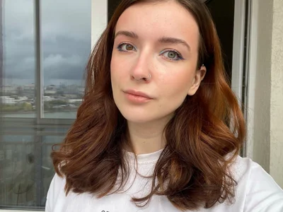 StellaMoour - Girl 