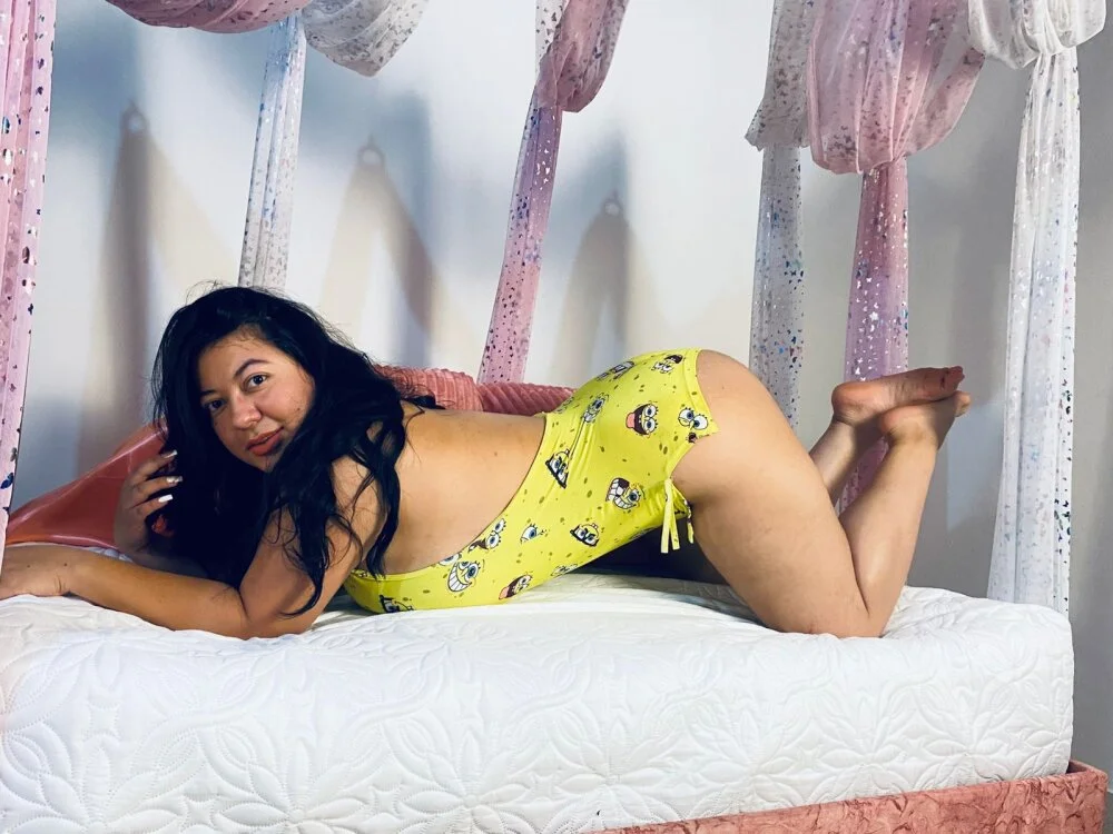 alice_morris Offline XXX-Chat