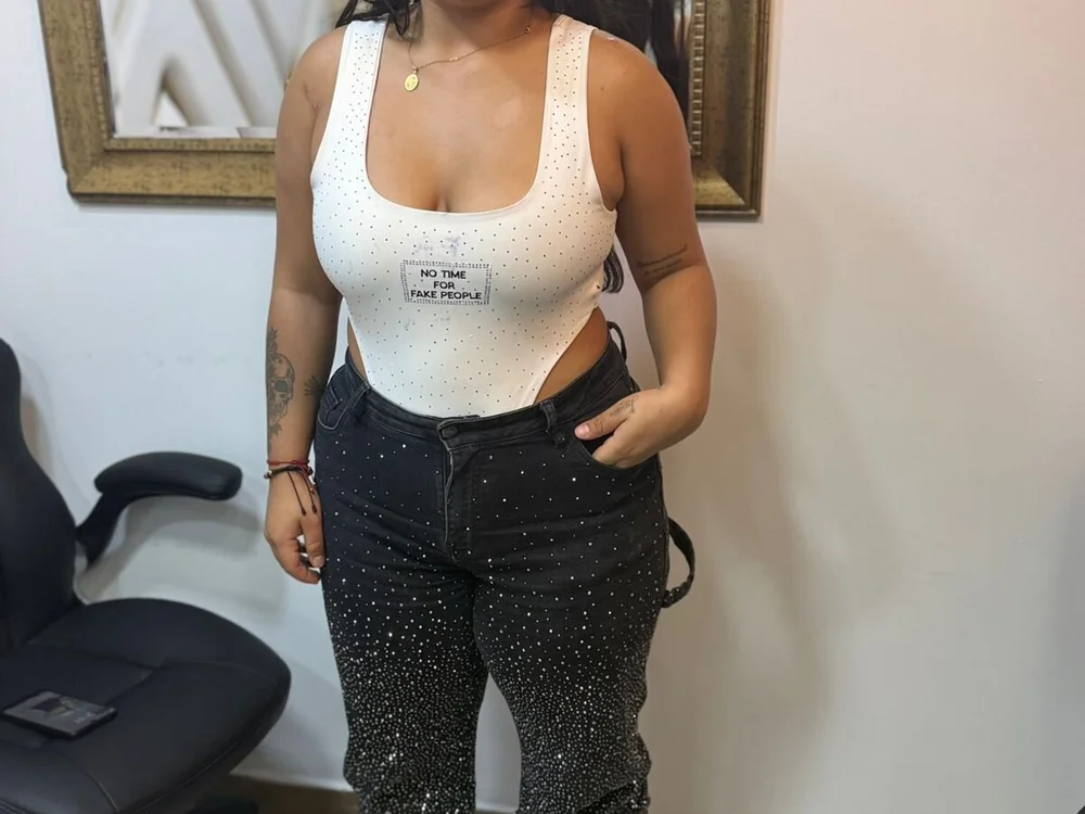 แชท XXX ออฟไลน์ของ AlaiaThompson